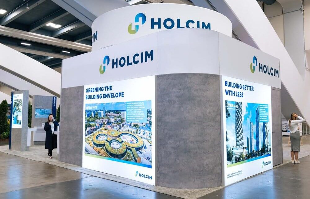 Holcim exhibition stand centre