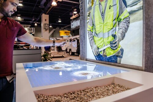 LafarageHolcim exhibition stand recognition table